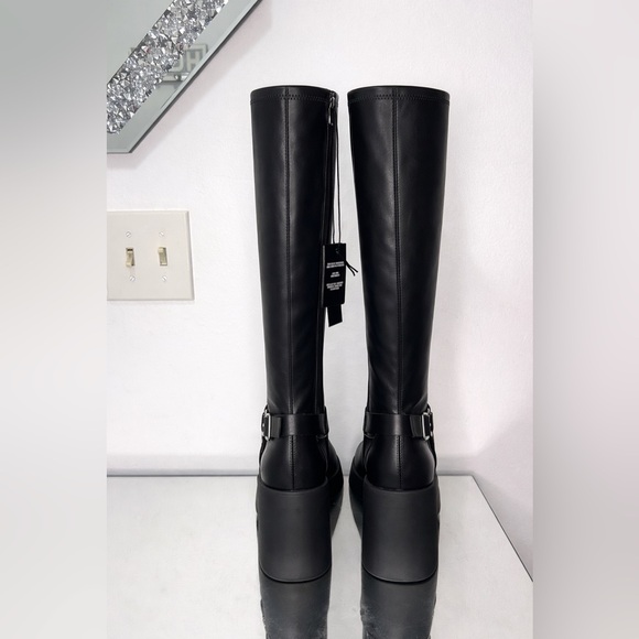 Madden NYC Knee High Platform Boots Black Size 6 Chunky Heel Buckle New With Box - Picture 2 of 5